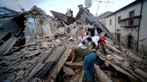 МЧС: Среди пострадавших в результате землетрясения в Италии нет граждан Армении